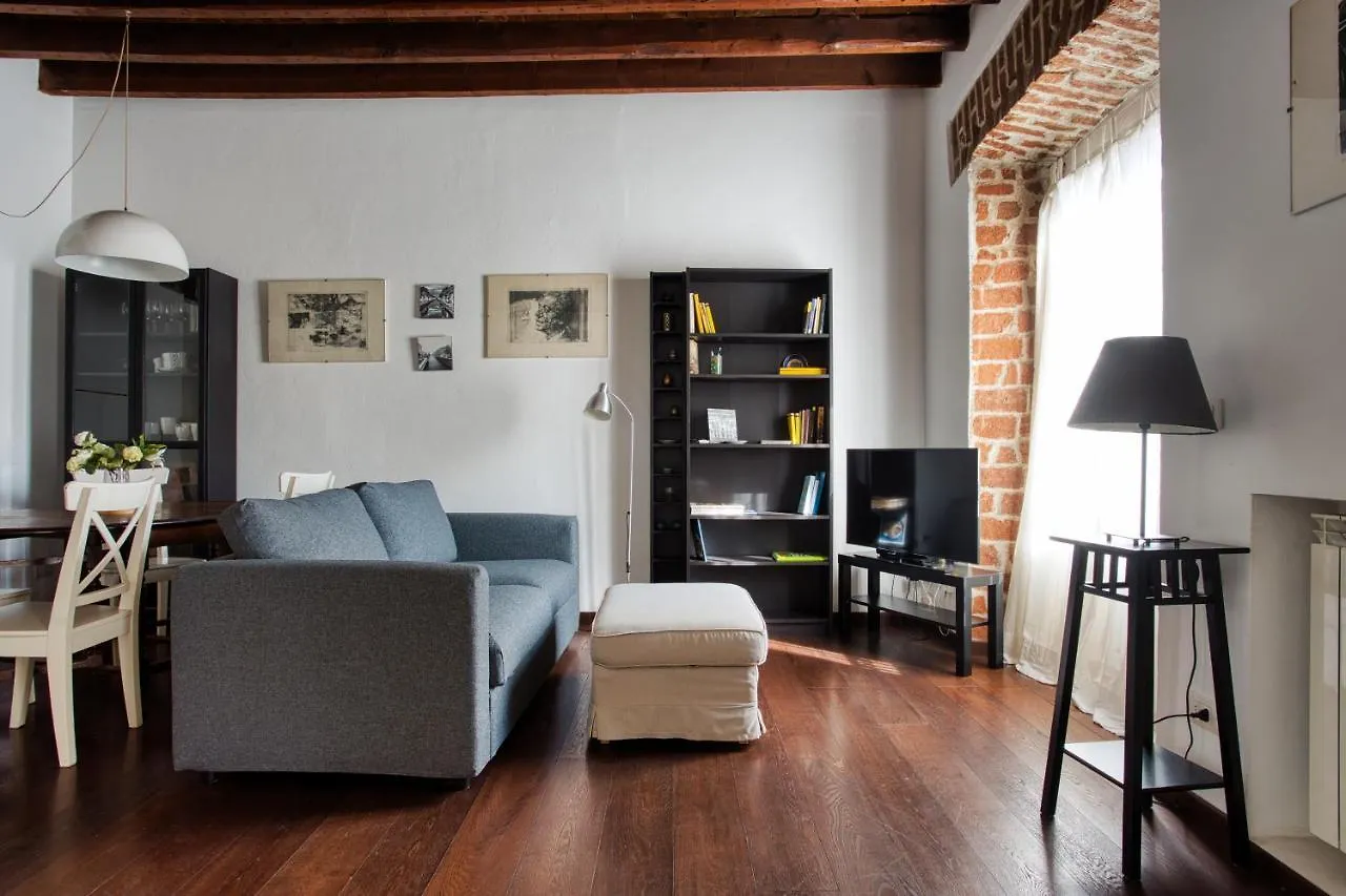 Joivy Tasteful Flat Near City Centre location
